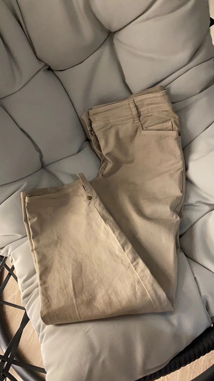 Pantalon 3/4 femme taille 40 - photo numéro 3
