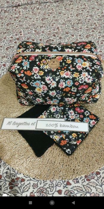 Trousse de toilette moltonné et ses 16 cotons lavables