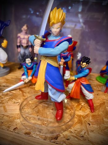 Figurine dragon ball real Works Gohan