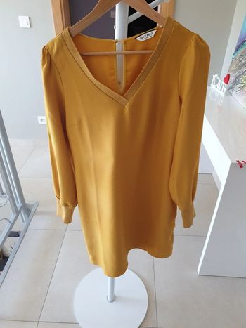 Robe jaune