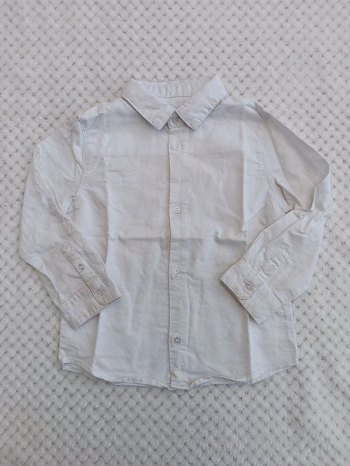 🔸Chemise blanche Kiabi - 3 ans 🔸 - photo numéro 2