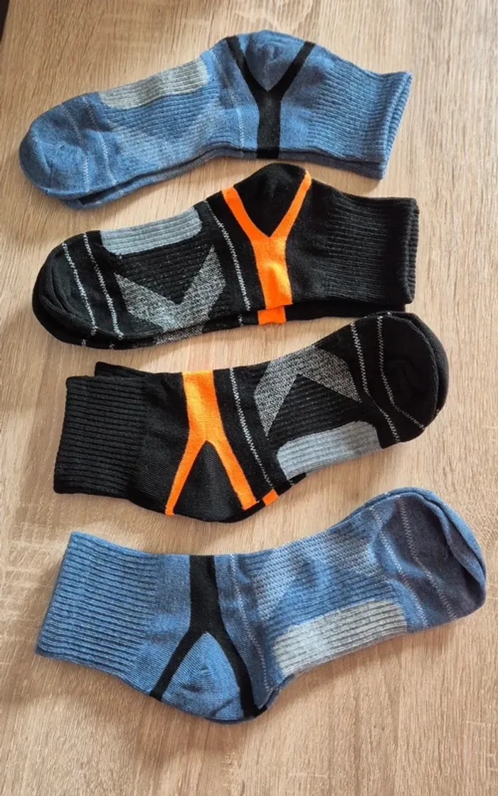 Lot de 4 paires de chaussettes.