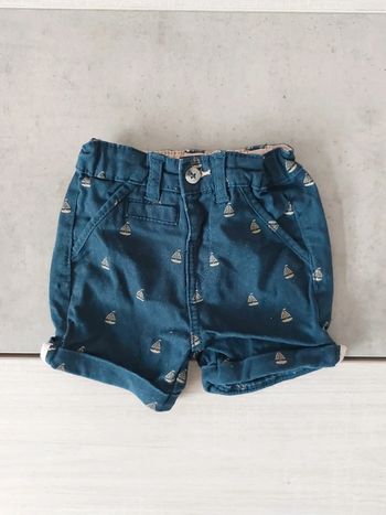 Short / Kiabi / 9 mois