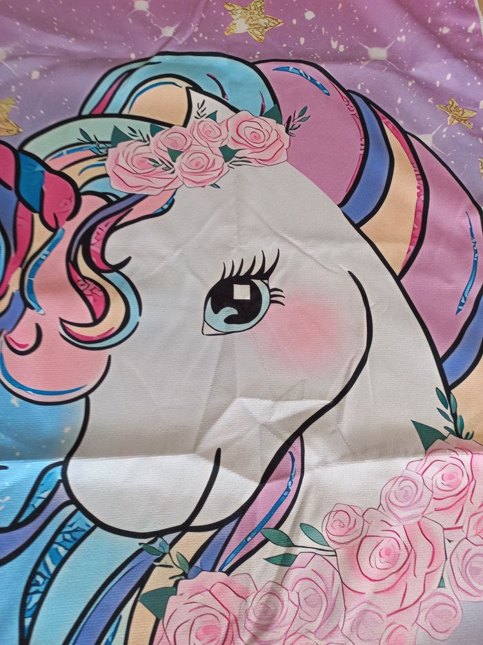 Serviette de plage  drap de bain licorne microfibre 75x150 cm - photo numéro 2
