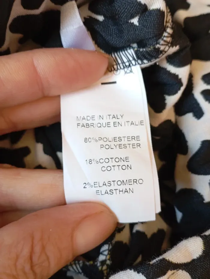 Robe fleurie Miss Miss - Neuve - photo numéro 6