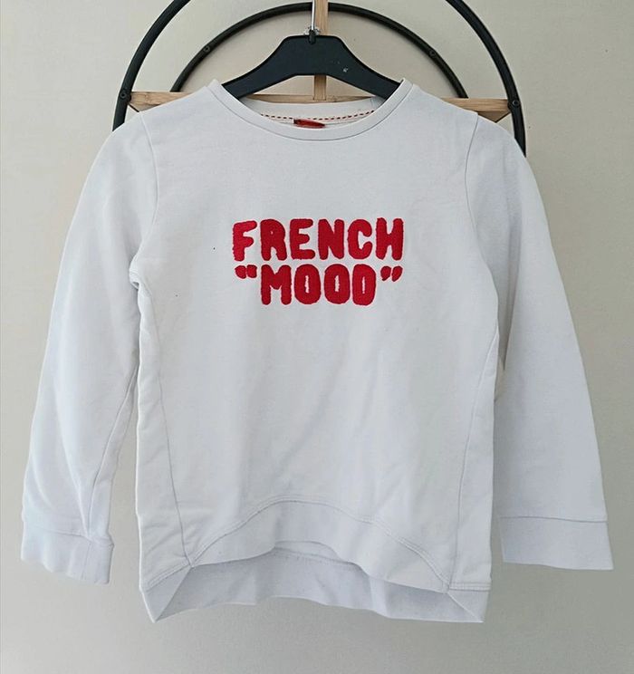 8 ans sweat tape a l'oeil