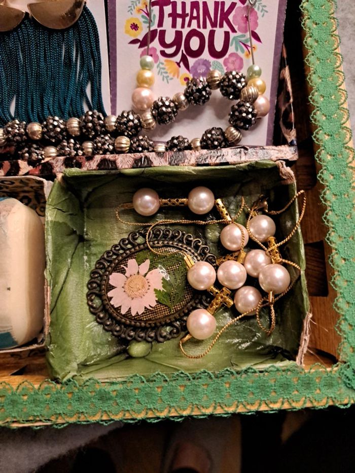 Boîte avec bijoux diverses multicolore - photo numéro 6