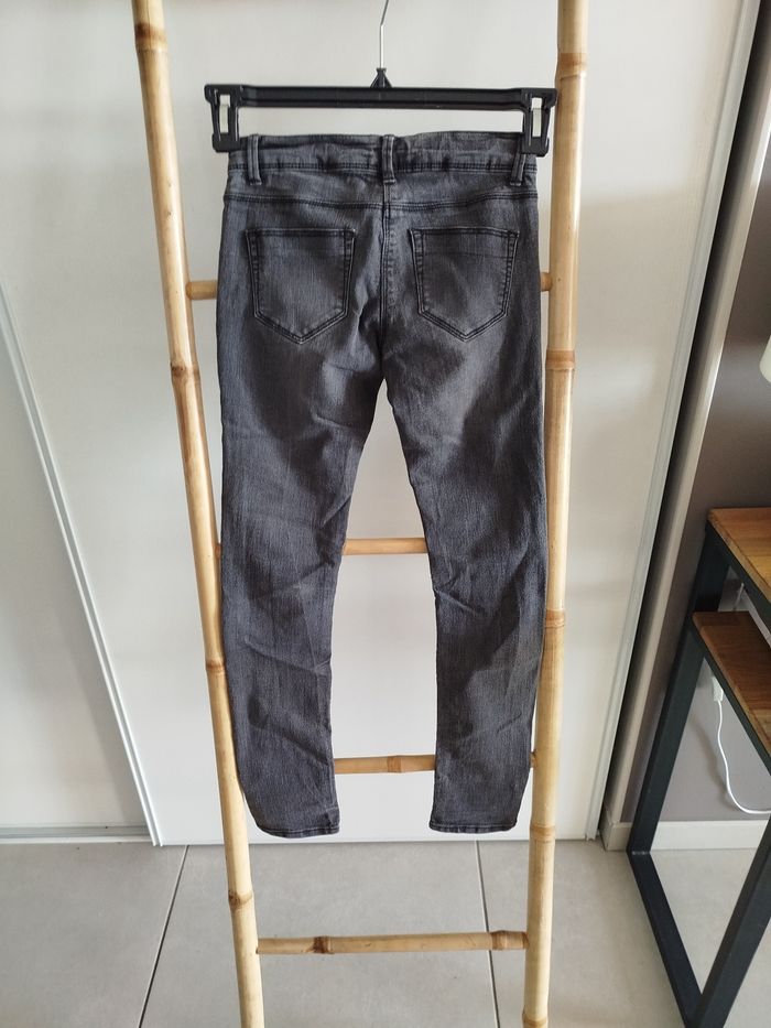 Jean gris - photo numéro 2