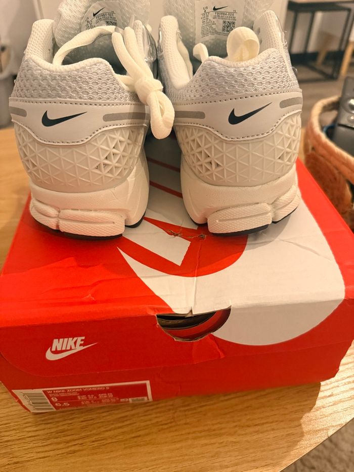 Basket Nike Vomero - photo numéro 3