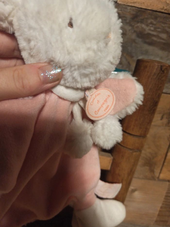 Doudou lapin pompon doudou et compagnie tbe - photo numéro 3