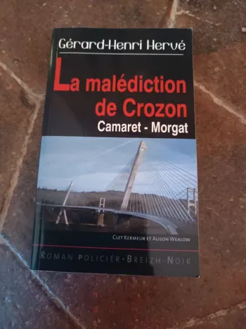 Livre la malédiction de crozon