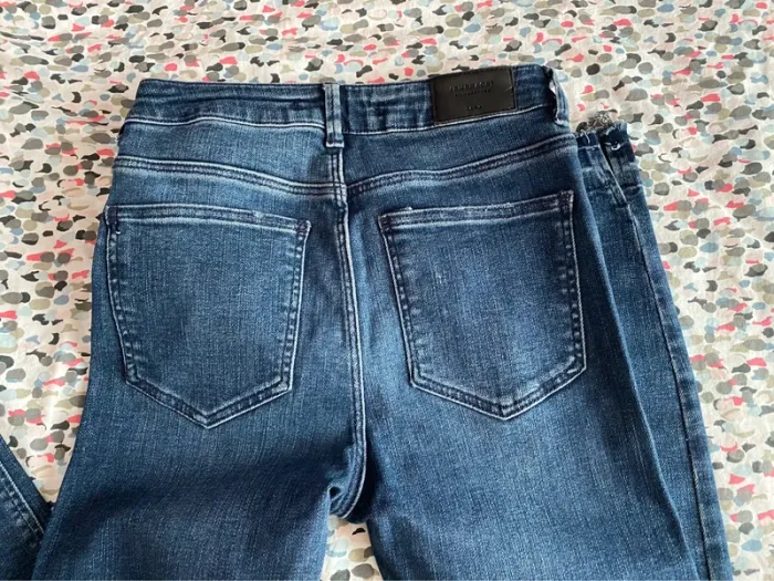 Jeans Zara trafaluc 36 - photo numéro 3
