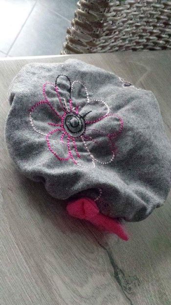 Bérêt gris et rose laine 6 mois