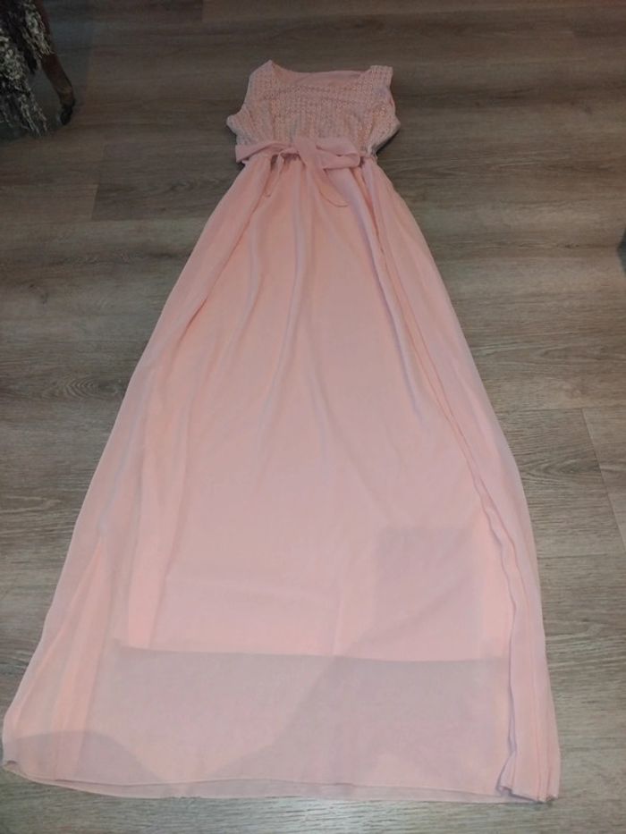 Robe rose