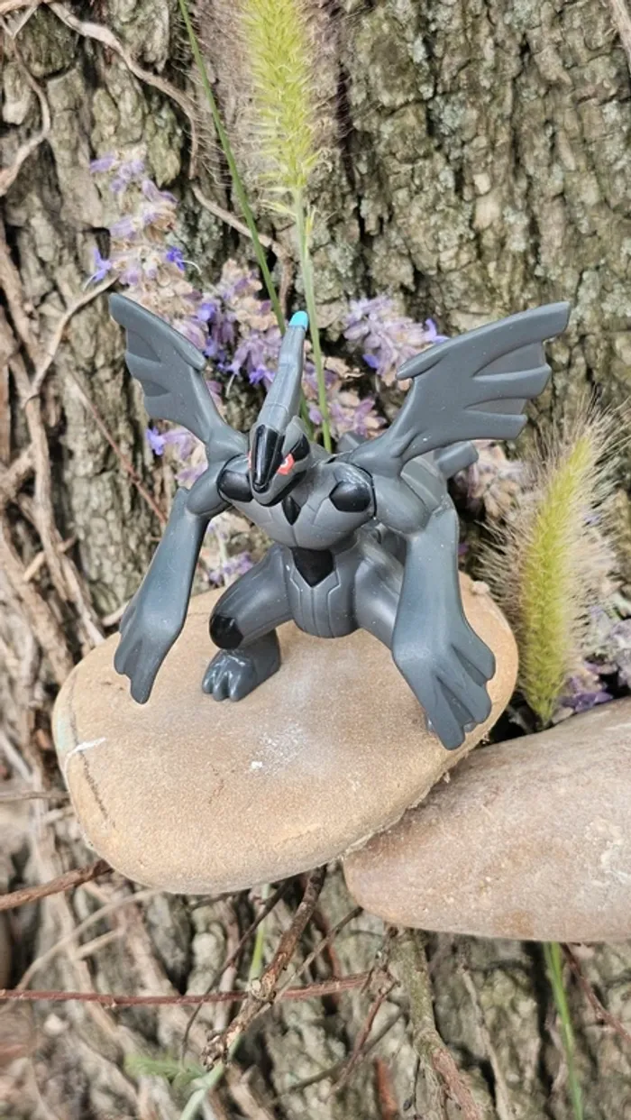 Super figurine Pokemon Nintendo zekrom - photo numéro 3
