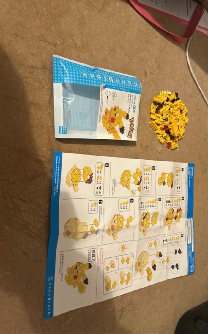 Pikachu Nanoblock complet - photo numéro 2