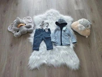 Ensemble obaibi 6 mois neuf 🙍