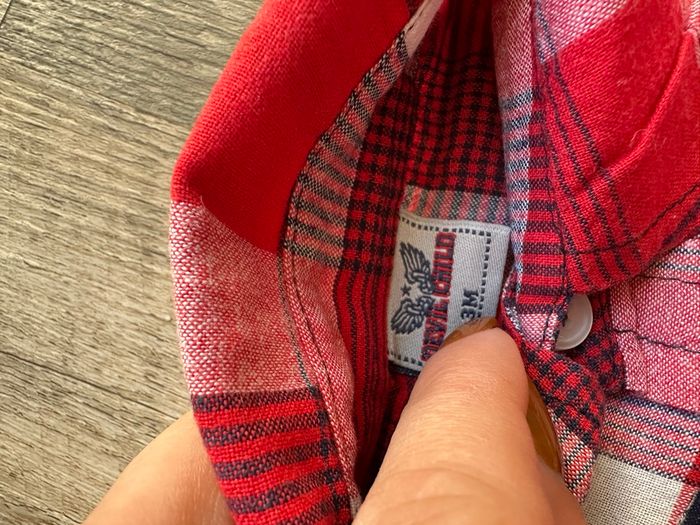 - Chemisette devil child           - 3 mois  - Très bon état - photo numéro 3