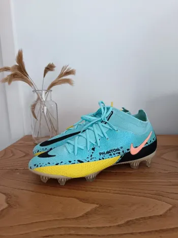 Crampons Nike Phantom GT2 Elite