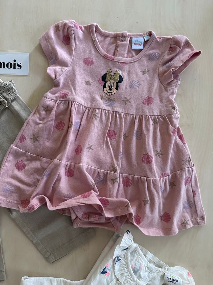 Lot de vêtements bébé fille - taille 6 mois - photo numéro 3