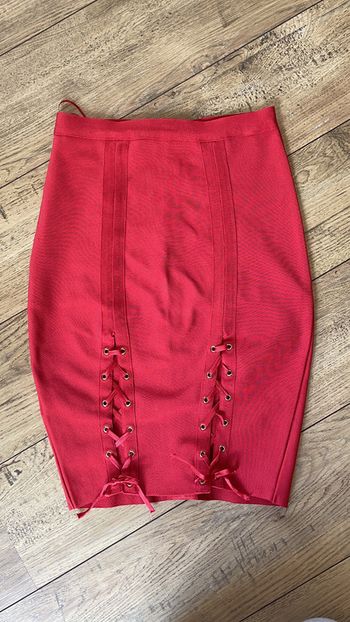 Jupe taille haute moulante crayon rouge S/M