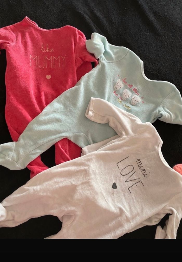 Lot 3 pyjamas - photo numéro 3