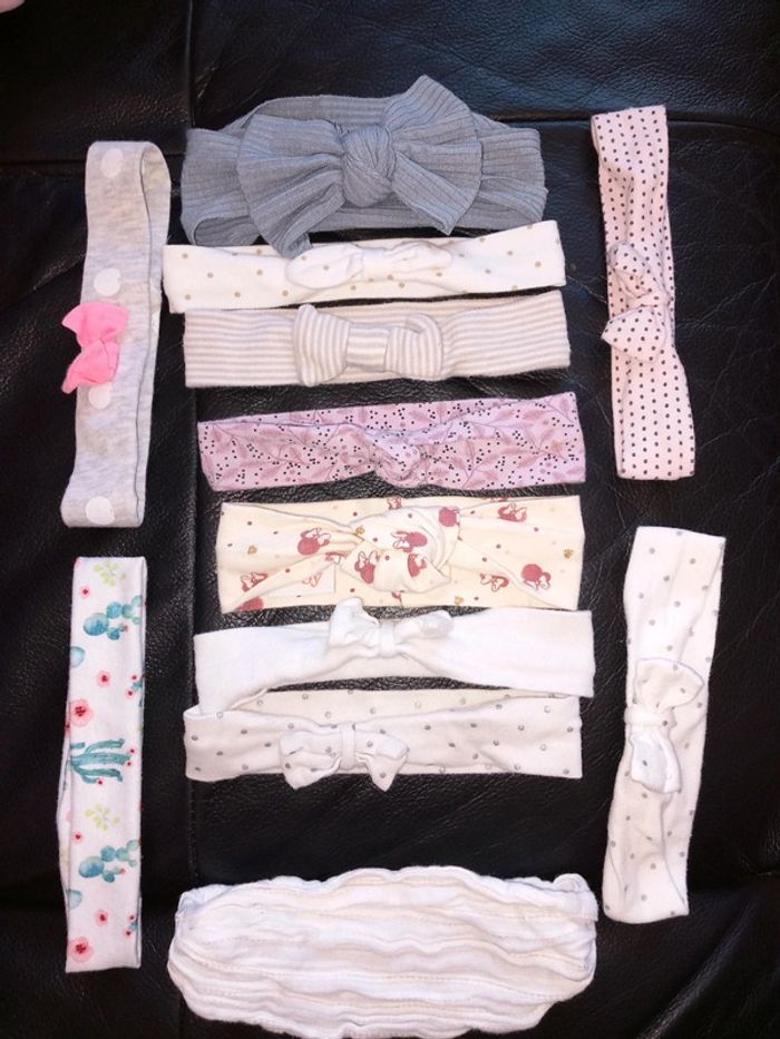 Lot 12 bandeaux 3-6 mois