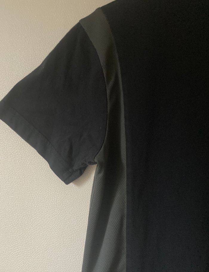 Tee-shirt homme Adidas taille XS - photo numéro 5
