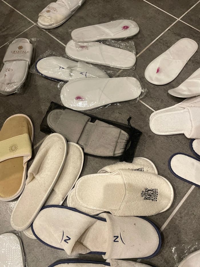 18 paires de chaussons d’hôtels - photo numéro 3
