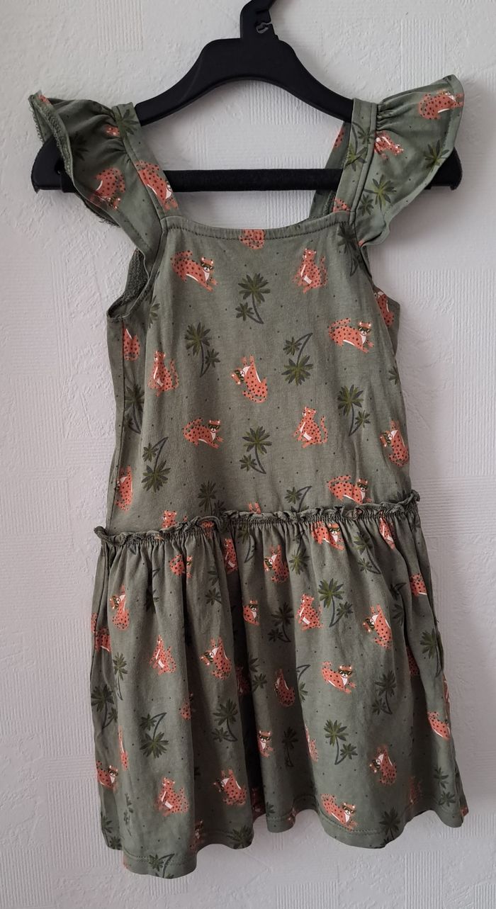 Belle robe 4 ans - photo numéro 2