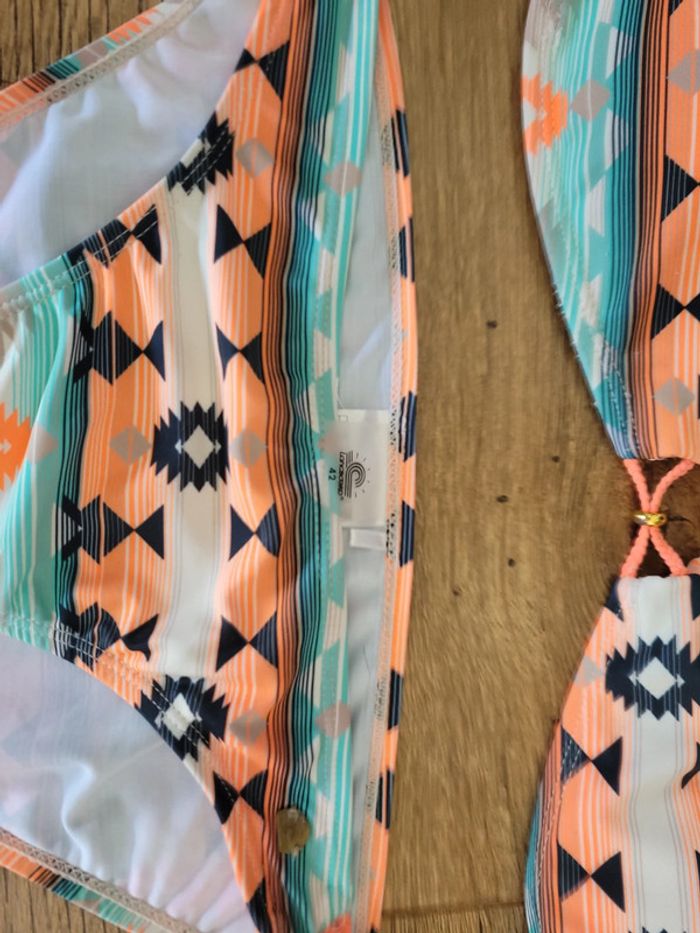 Maillot de bain 2 pieces t42 - photo numéro 2