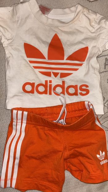 Ensemble adidas