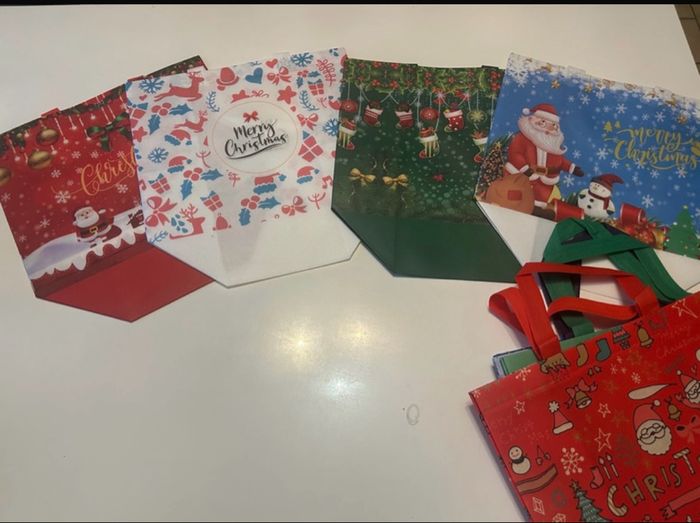 Lot NEUF de 10 sacs cabas sur le thème de Noël - photo numéro 5