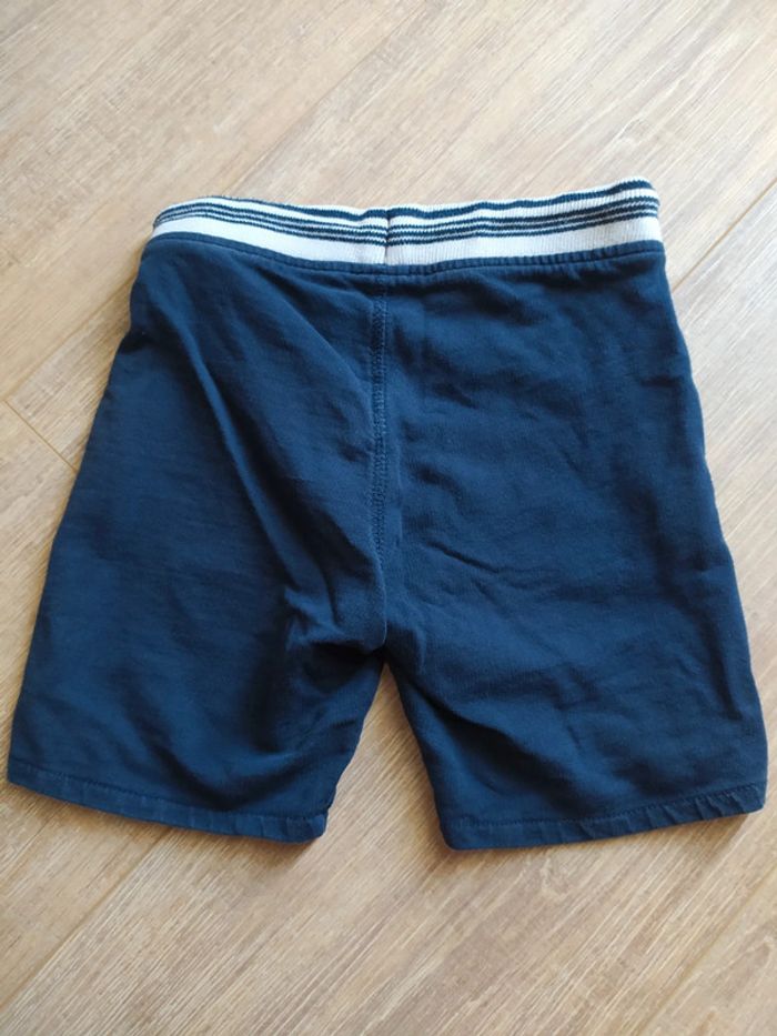 Short 3 ans - photo numéro 2