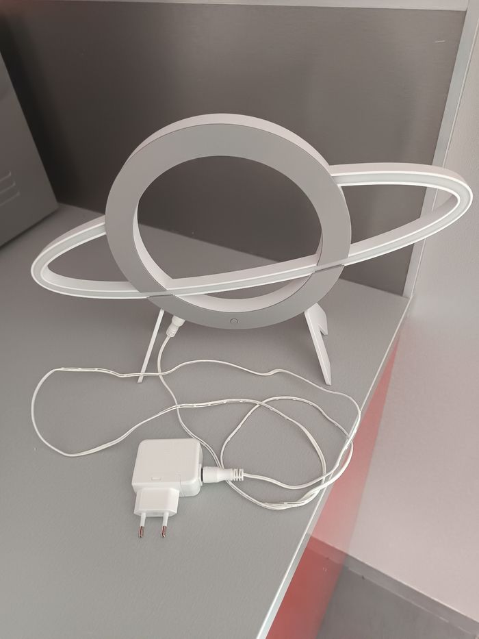 Lampe planète Ikea - photo numéro 3