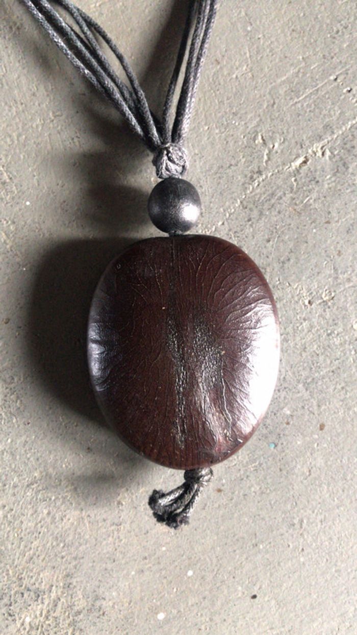 Collier lacet cuir - photo numéro 2