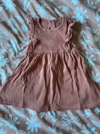 Robe à volants kiabi 6 mois