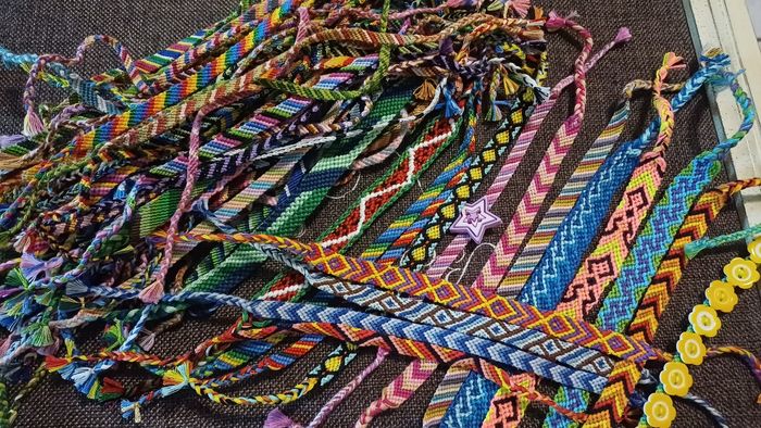 100 bracelets brésiliens