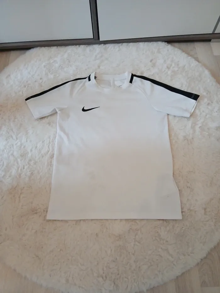 maillot garçon 6/8ans Nike