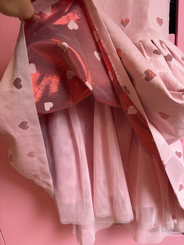 Superbe robe H&M cœurs 122 - photo numéro 4