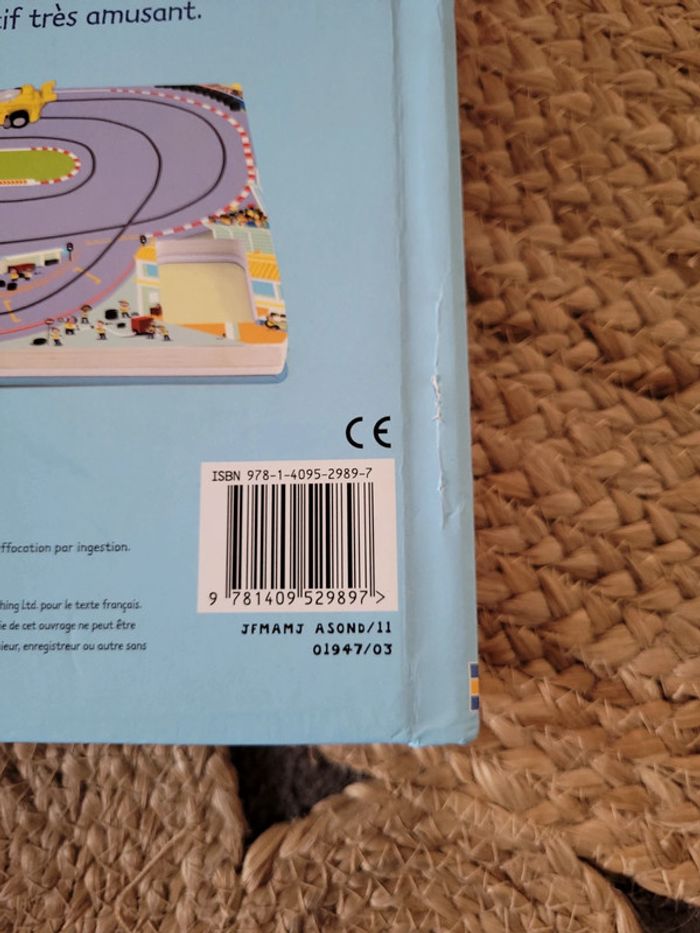 Livre enfants voiture de course et circuit - photo numéro 7