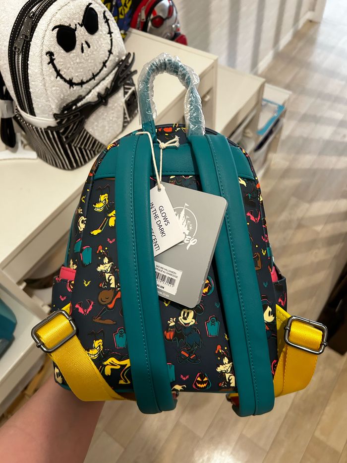 Sac Loungefly Mickey Halloween - photo numéro 3