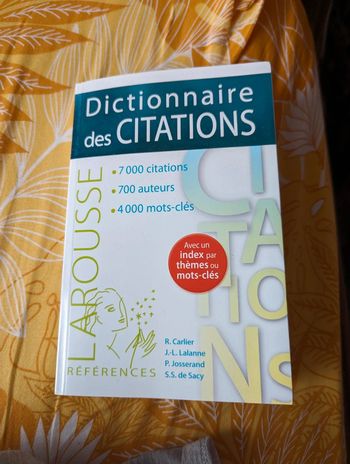 Dictionnaire des citations Larousse