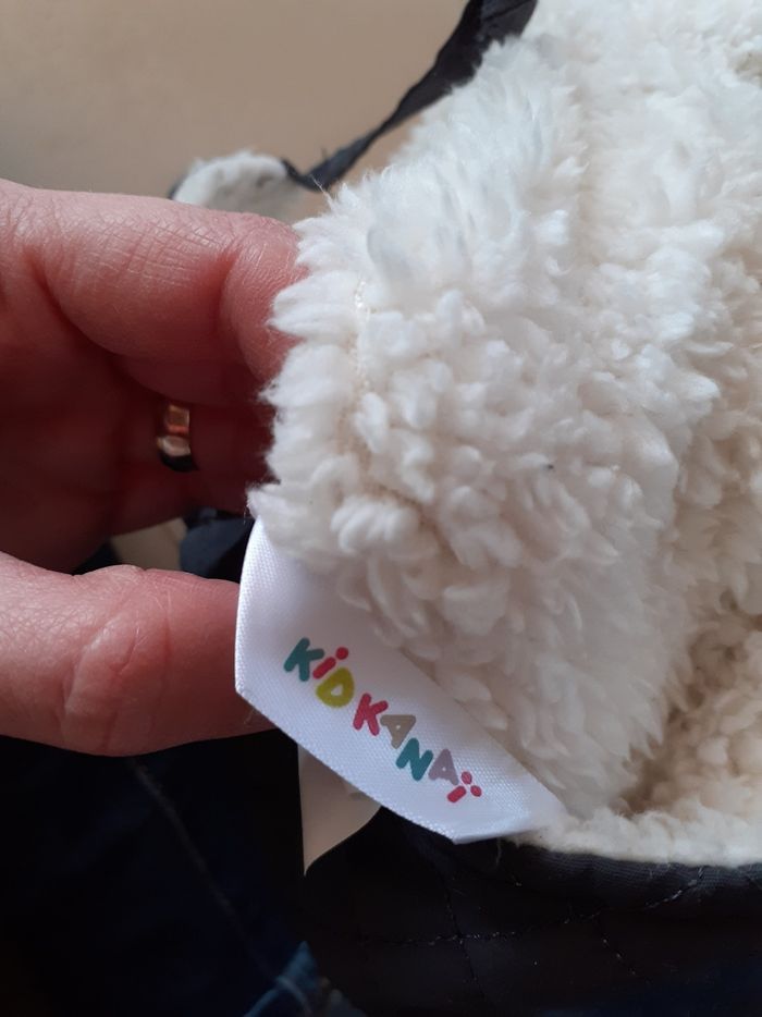 Bonnet - photo numéro 3