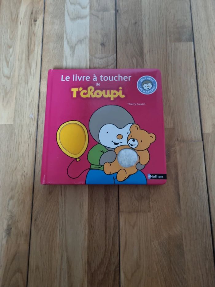 Livre tchoupi à toucher