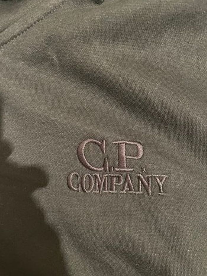 Sweat C.P. Company noir - photo numéro 2