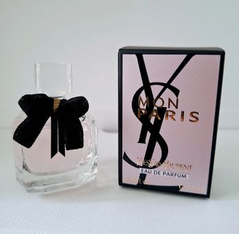 Miniature de parfum Mon Paris Yves Saint Laurent