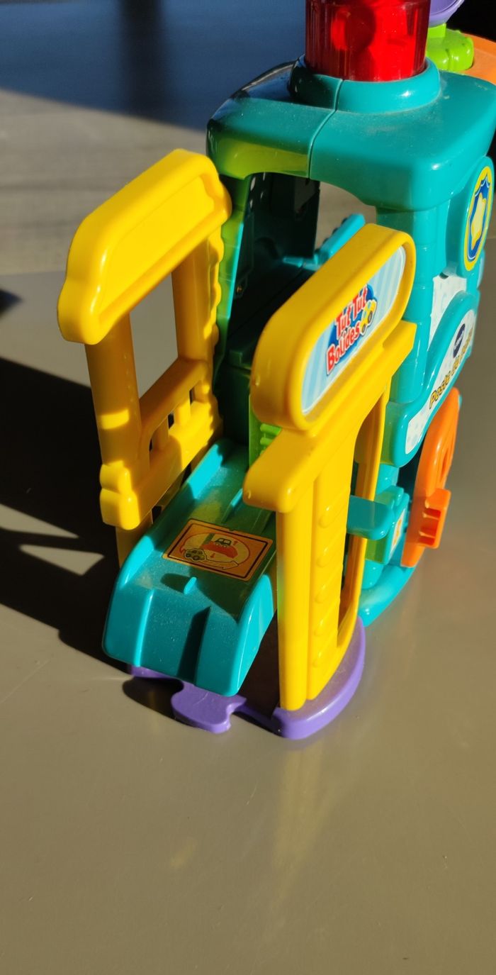 Poste de police Tut tut bolide Jouet pour enfant Vtech - Bon état - photo numéro 5