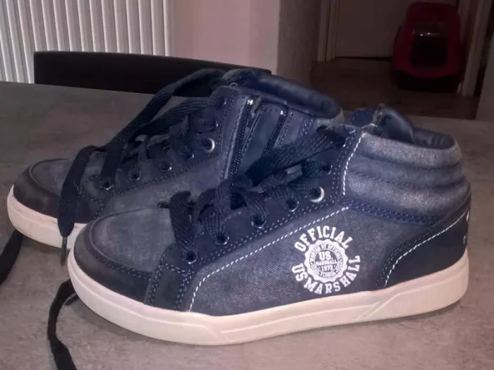 Chaussures style basket