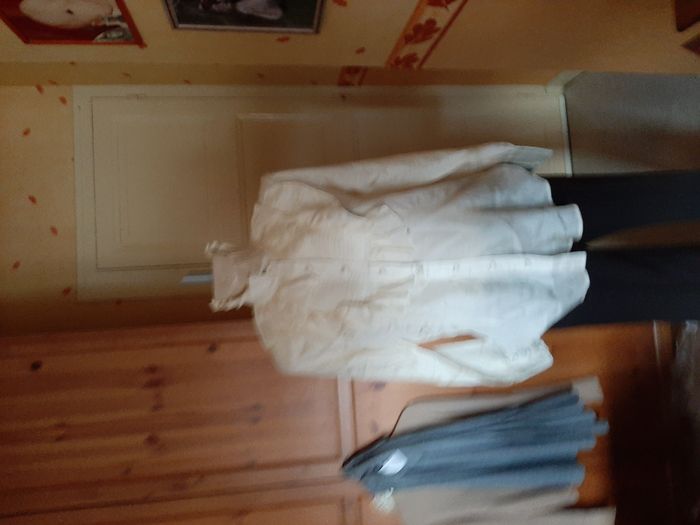 CHEMISIER créme  EN SOIE COL JABOT - AGGABARTI